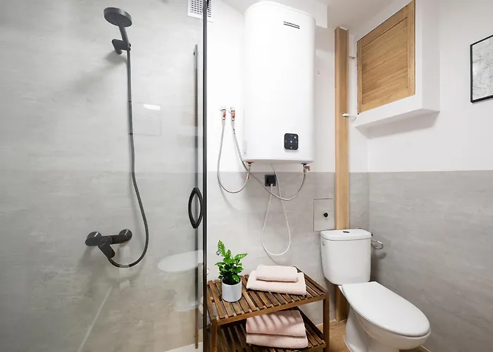 Motlawa River شقة